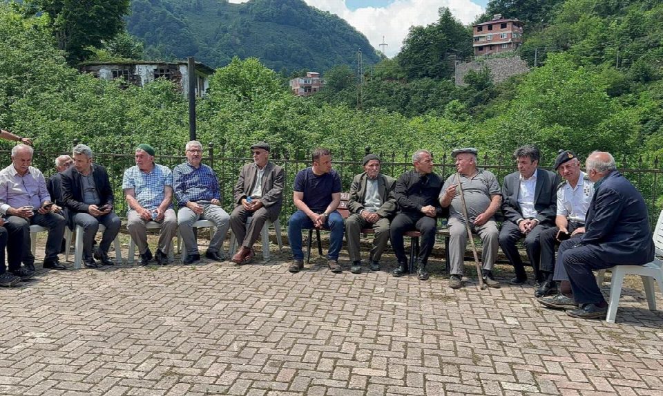 Kaybolan vatandaşımız arama çalışmaları titizlikle devam ediyor