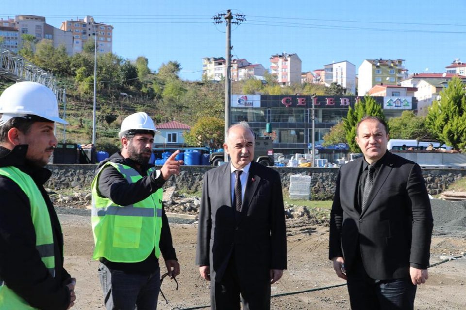 Vali Erol, spor tesislerinde incelemede bulundu