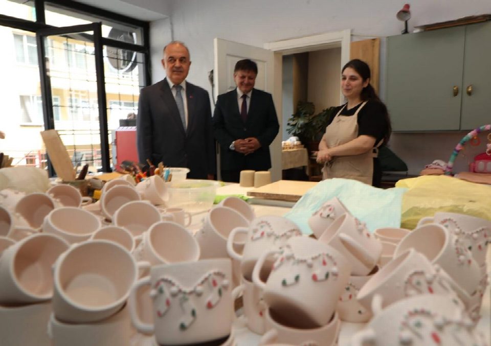 Vali Erol, el sanatları ustalarını ziyaret etti