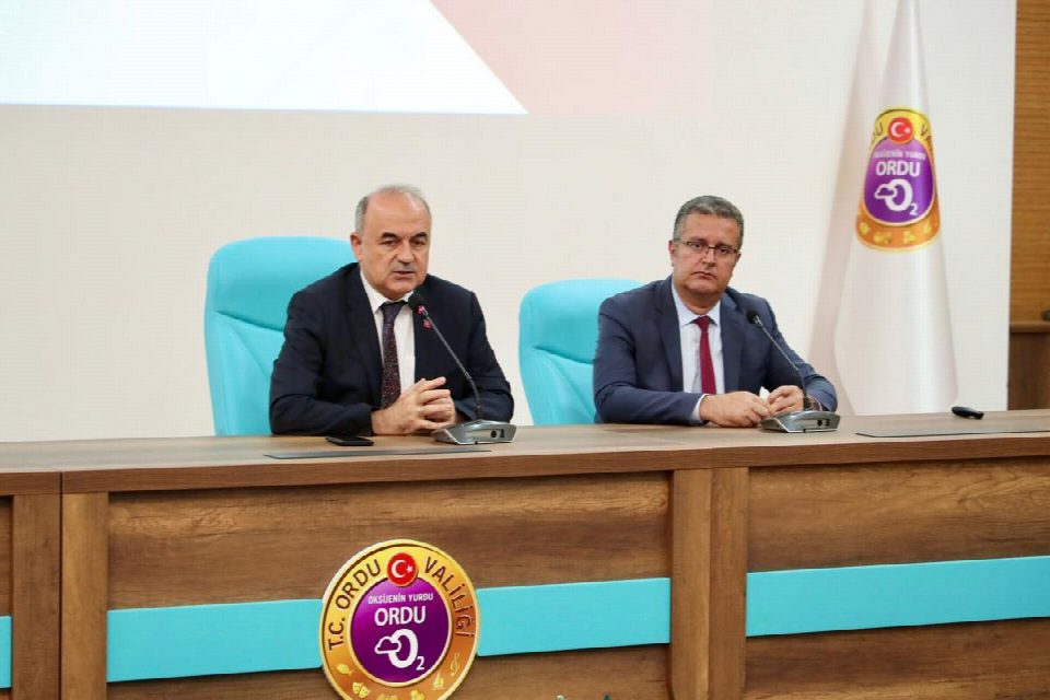 KAHVERENGİ KOKARCAYA KARŞI YOĞUN BİR MÜCADELE YÜRÜTÜLECEK