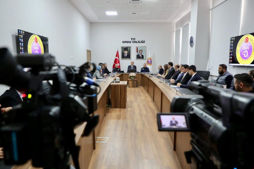 Vali Erol, “Olay sayılarında, 2025 yılının ilk 10 ayında geçen yıla oranla %11 azalış olmuştur”