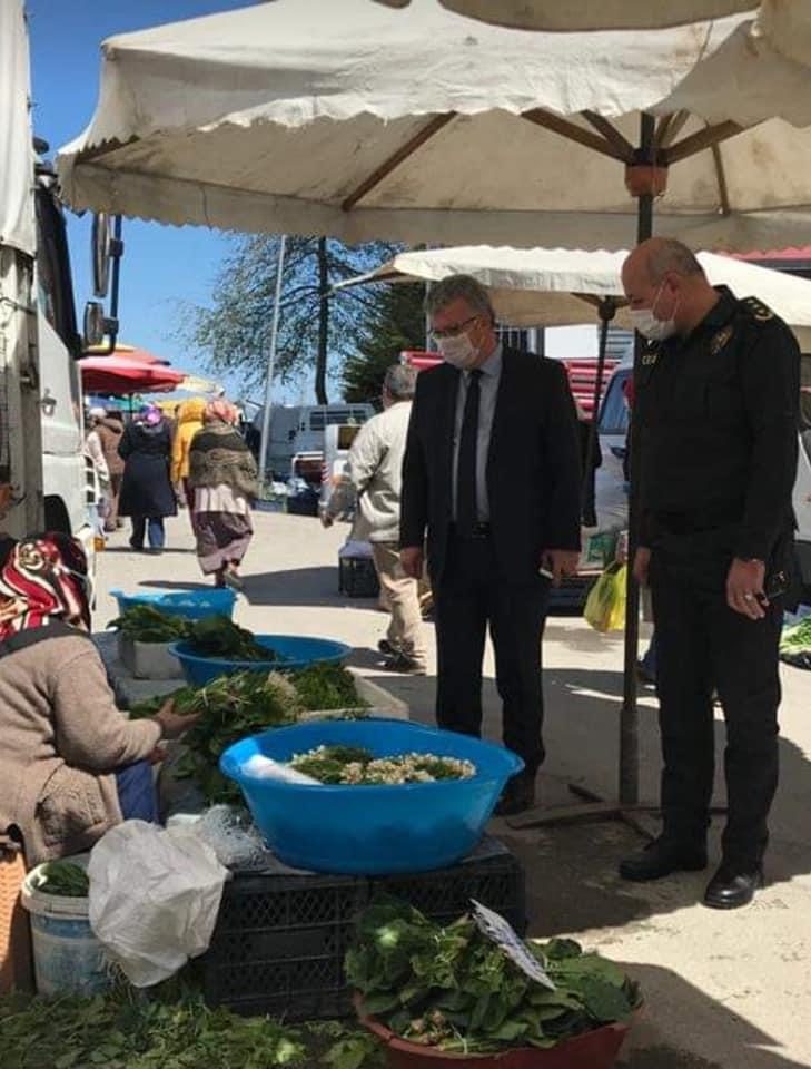 Kaymakam Yaran açık pazar yerinde inceleme yaptı