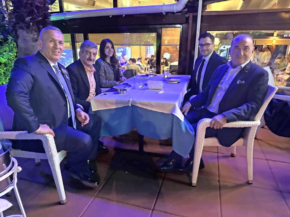 Eski başkanlar İstanbul’da buluştu