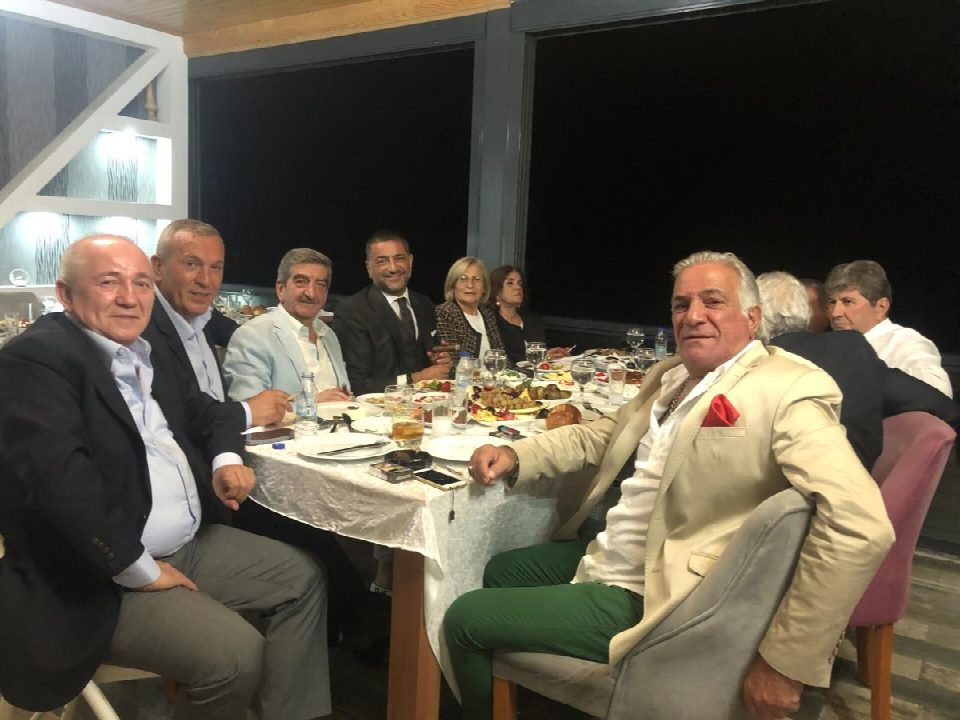 Çağla ile Mete’nin ikinci düğünü Ankara’da yapıldı
