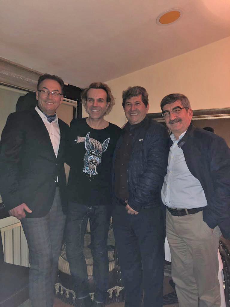 Soner Arıca’dan Altuntaş’a jest...