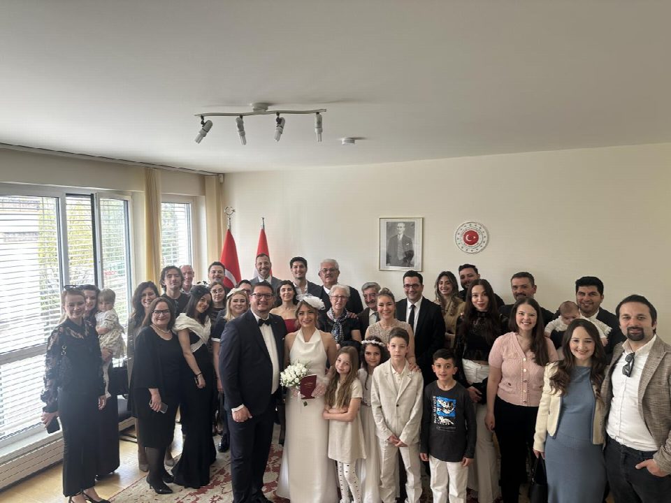 Lüksemburg’da Işıl ile Melih’in mutlu günü