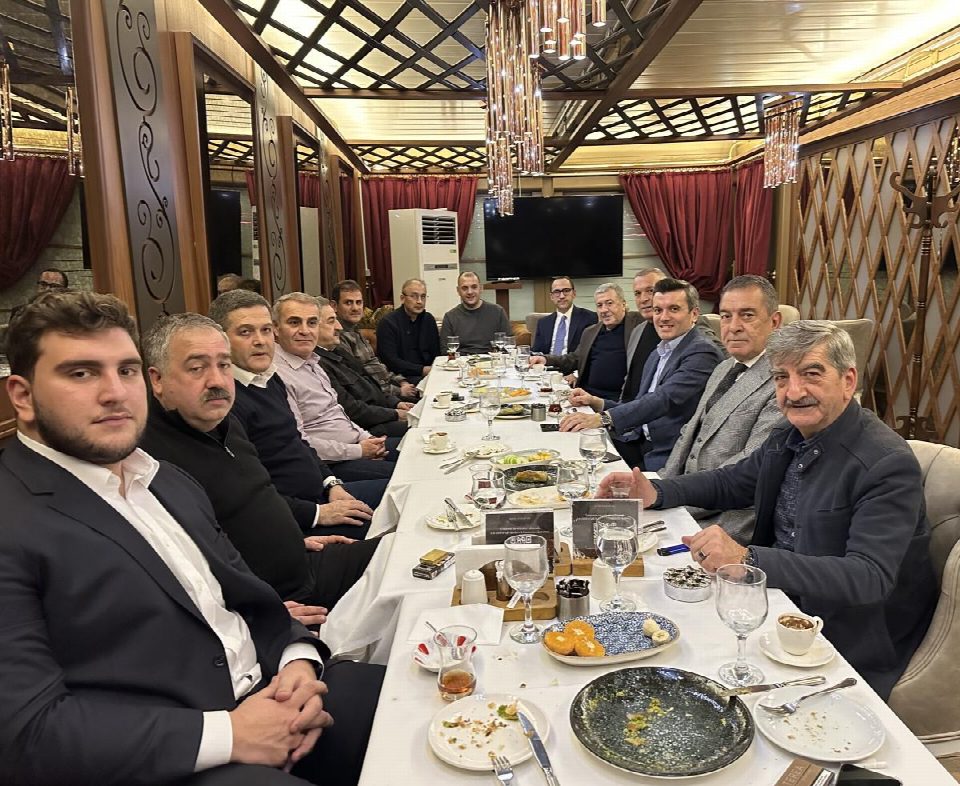 İş insanı Mustafa İyi Ankara’da dostlarıyla buluştu