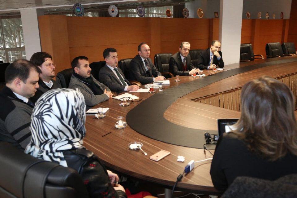 Üniversitede “İş Dünyasına Entegre Girişimci ve Yenilikçi Üniversite Modeli” Toplantısı Düzenlendi