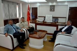 YARBAY SALİH GÖDEK’DEN BAŞKAN HÜSEYİN ANLAYAN’A VEDA ZİYARETİ
