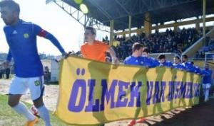 ÖLMEK VAR DÜŞMEK YOK... SAHASINDA KRAL FATSA BELEDİYESPOR...