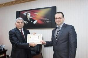 İdarecilere Başarı Belgesi Verildi