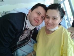 MADDİ SIKINTI ÇEKEN EKİS ÇİFTİ, HAYIRSEVER VATANDAŞLARDAN YARDIM BEKLİYOR