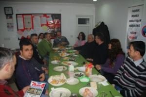 EĞİTİM-İŞ FATSA SENDİKASI BASIN MENSUPLARI İLE KAHVALTIDA BULUŞTU