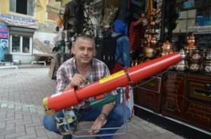 DOMUZ BOMBASINDA SATIŞ PATLAMASI