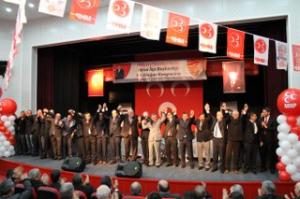 MHP’DE ŞAKİR CEMAL UYGUN GÜVEN TAZELEDİ