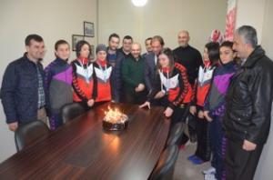 BAŞARILI SPORCULAR'A BİR ÖDÜL DE FAGİAD'DAN