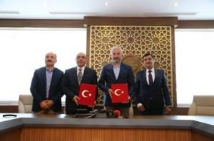 ÇÖPTE TARİHİ PROTOKOL İMZALANDI