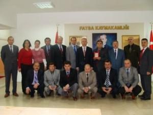 KAYMAKAM YURDAER'DEN TSE TEMSİLCİSİNE PLAKET