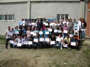 KALİFİYELİ ELEMANLAR BELGELERİNİ ALDILAR