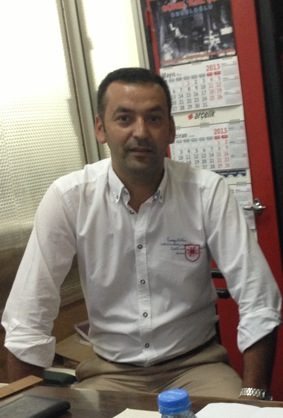Ahmet Çakmak İlçemizin En Eski Makam Şoförü