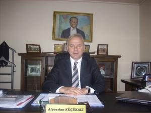 CHP FATSA İLÇE SEKRETERİ ALPARSLAN KÜÇÜKALİ: "HEDEFİMİZ İKTİDAR OLMAKTIR. SAYIYLA İLGİLENMİYORUZ"