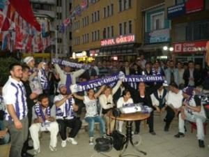 SÜPER LİG HEYECANI DEV EKRANDA YAŞANDI