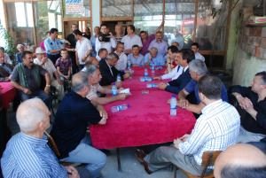 BAŞKAN ANLAYAN ASLANCAMİ BELDESİ’NDE BÜYÜKŞEHİR YASASINI ANLATTI