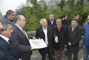 ESKİ BAKAN SOLUK, ÜNYE-AKKUŞ YOLUNU İNCELEDİ