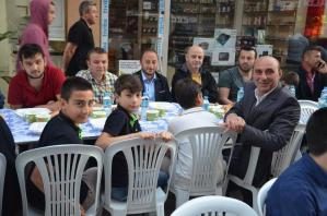 500 ESNAF AYNI AYDA İFTARLARINI AÇTI