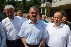 AFAD Başkan Vekili Mehmet Halis Bilden ve DSİ Genel Müdür Yardımcısı Murat Acu sel bölgesinde
