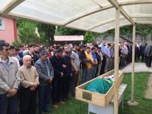 16 yaşında kalp krizinden öldü