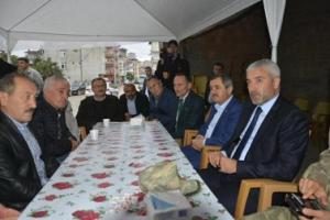 Şehit ailesine taziye ziyareti