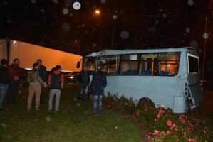 Fatsa’da otobüs ile midibüs çarpıştı: 6 yaralı