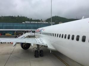 DENİZE HAVAALANI 1 MİLYONU ZORLUYOR