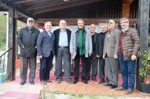 Kadir İnanır memleketinde hasret giderdi