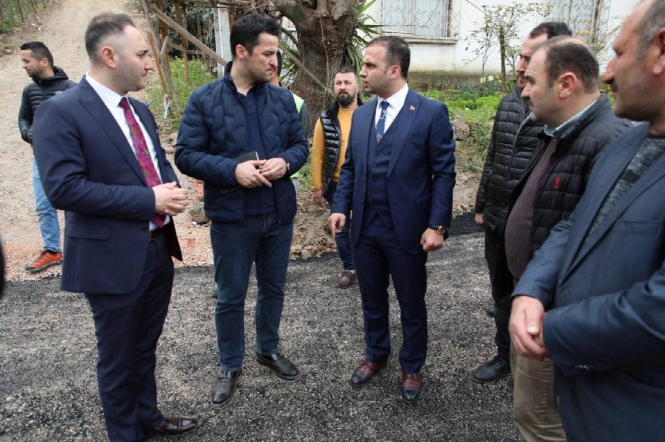 Barbaros caddesinde sıcak asfalt çalışması başladı