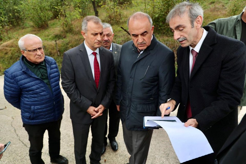 Toprak koruma kurulu, arazi incelemesinde bulundu