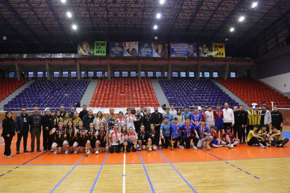 OKUL SPORLARI BADMİNTON İL BİRİNCİLİĞİ TAMAMLANDI!