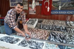 BALIK TEZGAHLARI CANLANDI