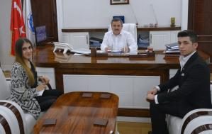 ÖĞRENCİLER BAŞKAN ANLAYAN'A "FİKRİMİR" PROJELERİNİ TANITTI