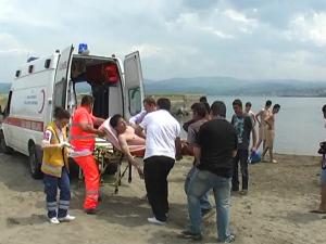 ÖĞRENCİYİ BOĞULMAKTAN TEMİZLİK İŞÇİSİ KURTARDI…