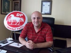 DP İLÇE BAŞKANI BURAK EROĞLU "BİRLEŞMEK İÇİN GEÇ BİLE KALINDI"