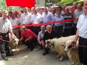 ÇAMAŞ BELEDİYESİ GÜMÜŞLÜ’NÜN YOLUNU DA AÇTI