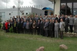 TAYİNİ ÇIKAN OKUL MÜDÜRLERİNE ONUR PLAKETİ VERİLDİ