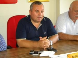 O artık Büyükşehir Belediye Başkanlığına aday..ENGİNYURT İL BAŞKANLIĞINI BIRAKTI