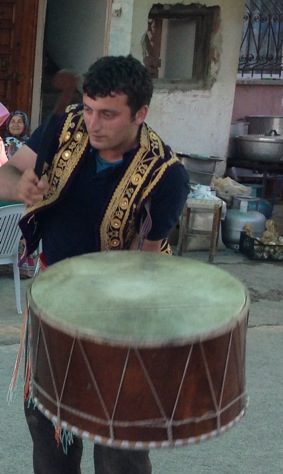 Davulcular iş Başında
