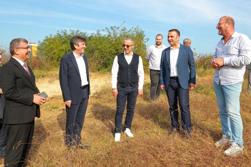 Dolunay Ortaokulu inşaatı hız kesmeden devam ediyor