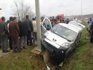 Trafik Kazasında 2 Kişi Hayatını Kaybetti