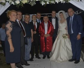 BETÜL İLE SÜLEYMAN'A MUTLULUKLAR