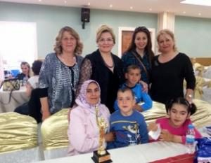 Yardım Sevenler derneğinden Anneler Günü